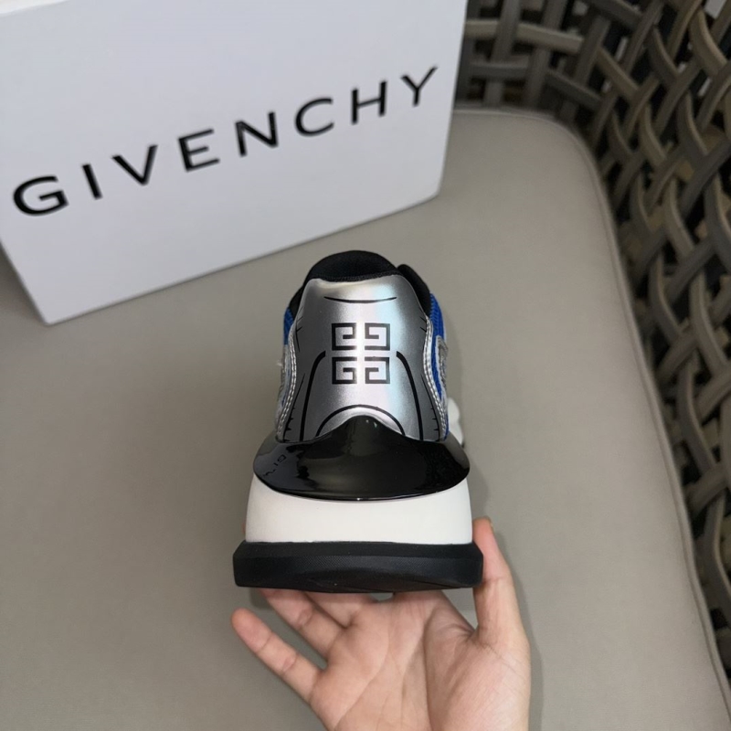 Givenchy Sneakers